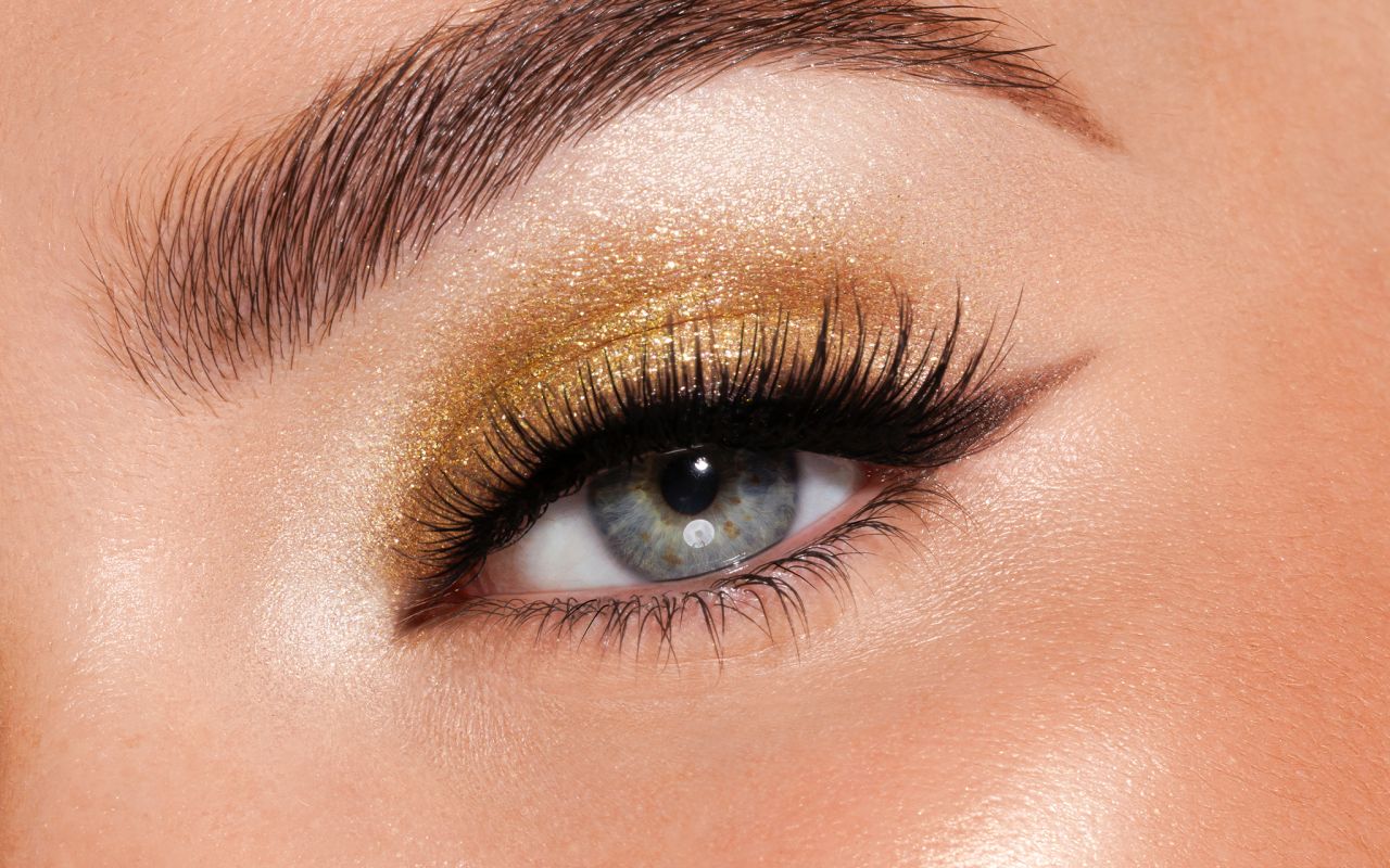 Shine Bright Illuminante fluido - PUPA Milano